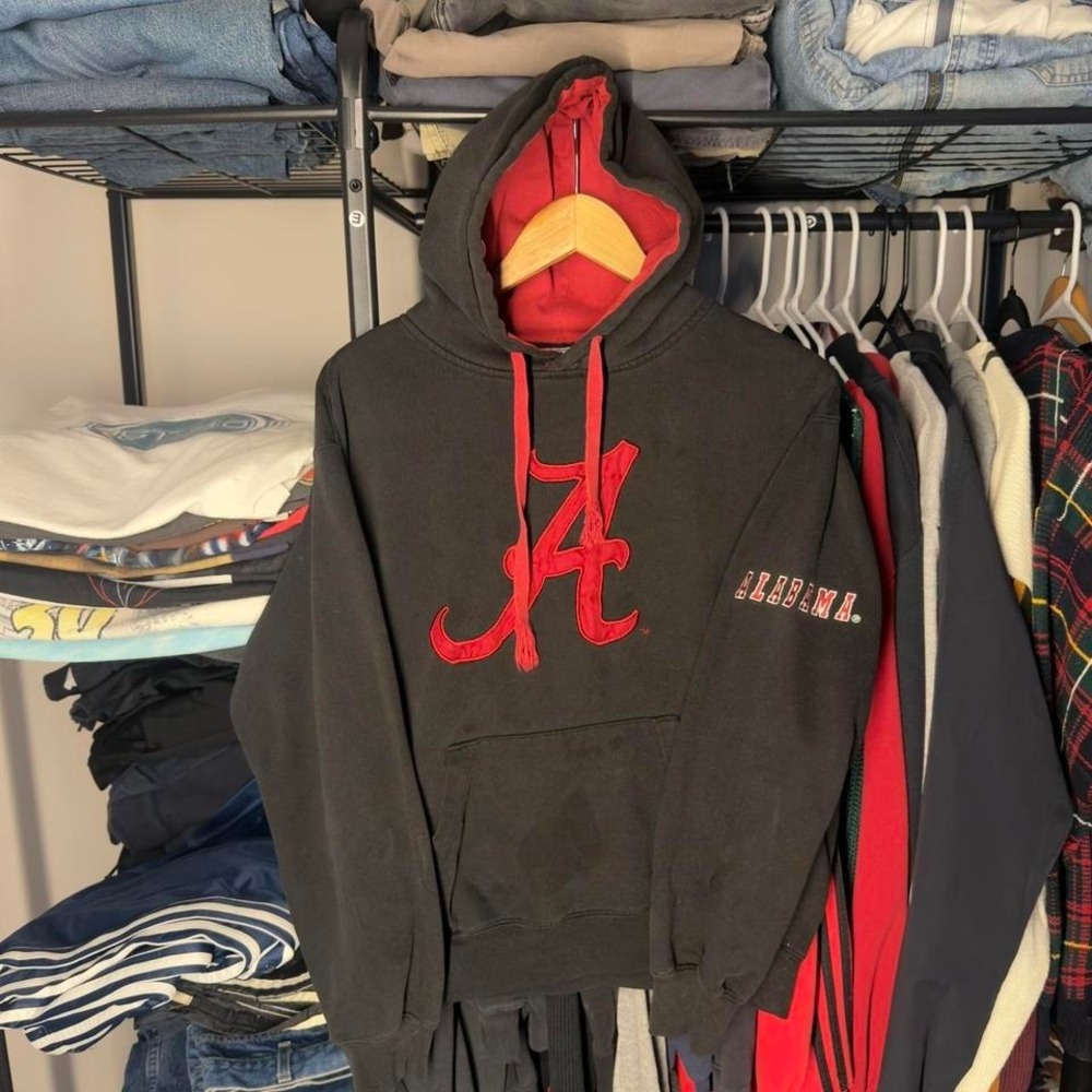 Boxy Alabama Crimson Tide Hoodie Black Red Embroidered Logo